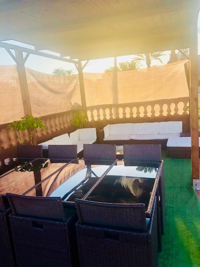 Gran Casa Con Terraza A 3 Min Playa Con Wifi - Rodeada De Servicios Roquetas de Mar Exterior foto